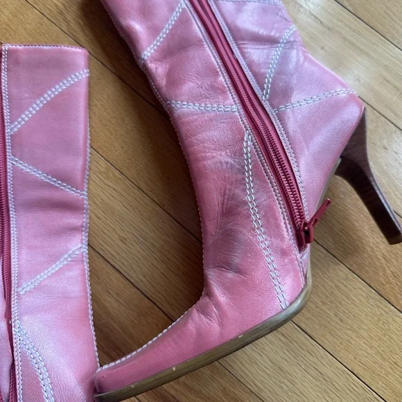 RARE Pink Leather Women's Boots - Picture 4 of 12